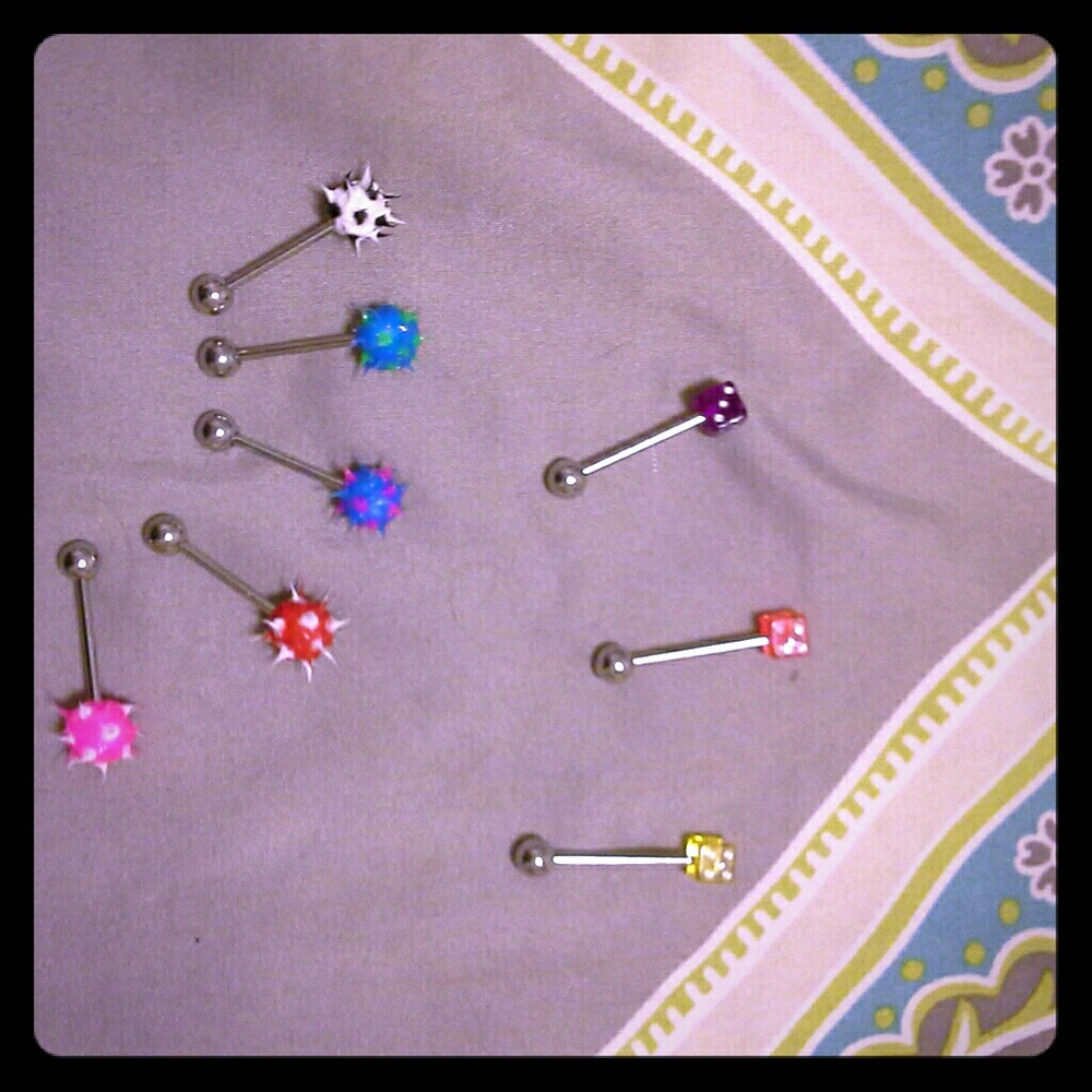 Tongue studs